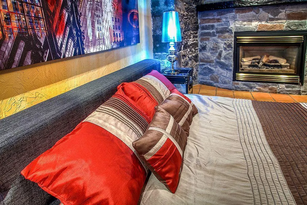 Chateau Vieux-Montréal Apartman