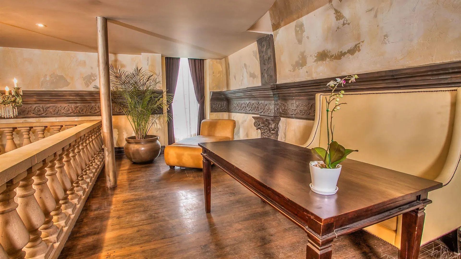 Chateau Vieux-Montreal Apartmán
